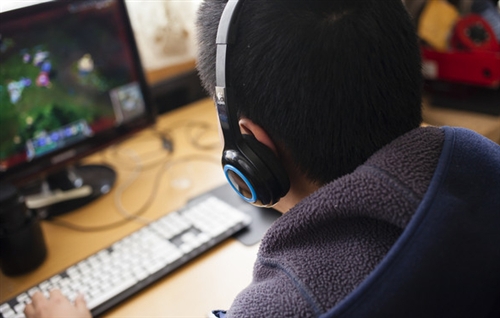 游戏玩时间长了你会感觉特别寂寞吗？